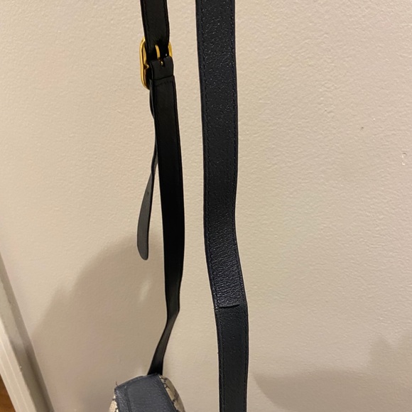 Vintage Gucci Shoulder/Crossbody Bag - Picture 4 of 12